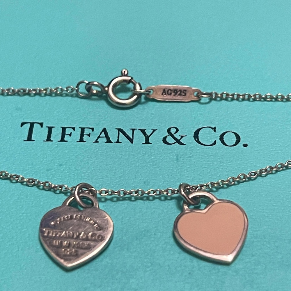 Tiffany & Co. Pink Double Heart Tag Pendant, mini hearts
